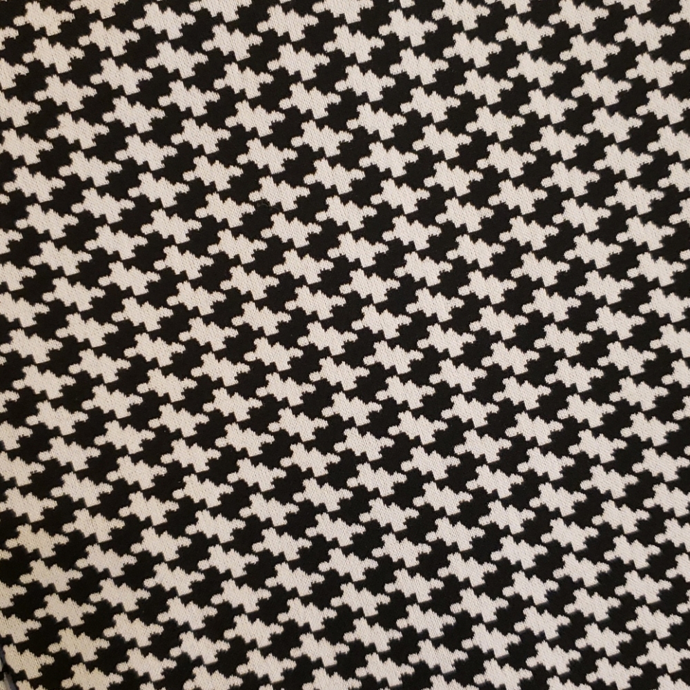 XOXO skirt - Picture 10 of 10